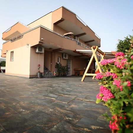 Ana & Marija Apartamento Kaštela Exterior foto