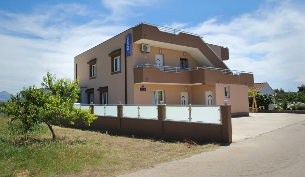 Ana & Marija Apartamento Kaštela Exterior foto