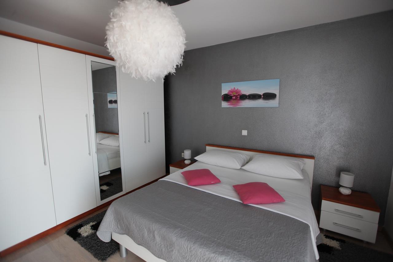 Ana & Marija Apartamento Kaštela Exterior foto